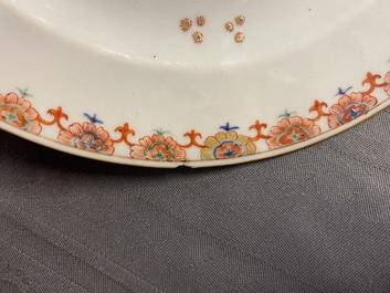 A fine Chinese Kakiemon-style 'quails' plate, Qianlong